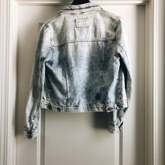 Light Washed Denim Jacket - Picture 2 of 2